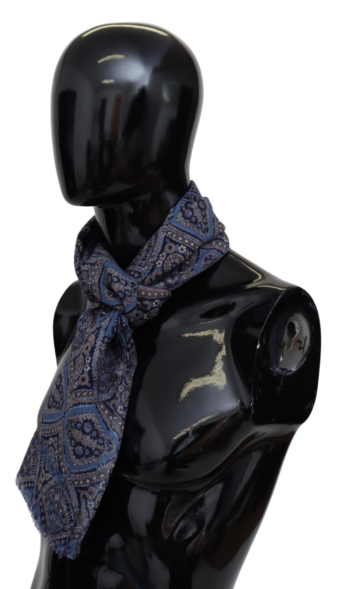 Missoni Chic Multicolor Wool Scarf with Signature Design