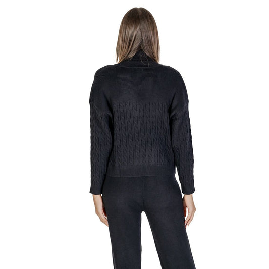 Cleré Black Viscose Turtleneck
