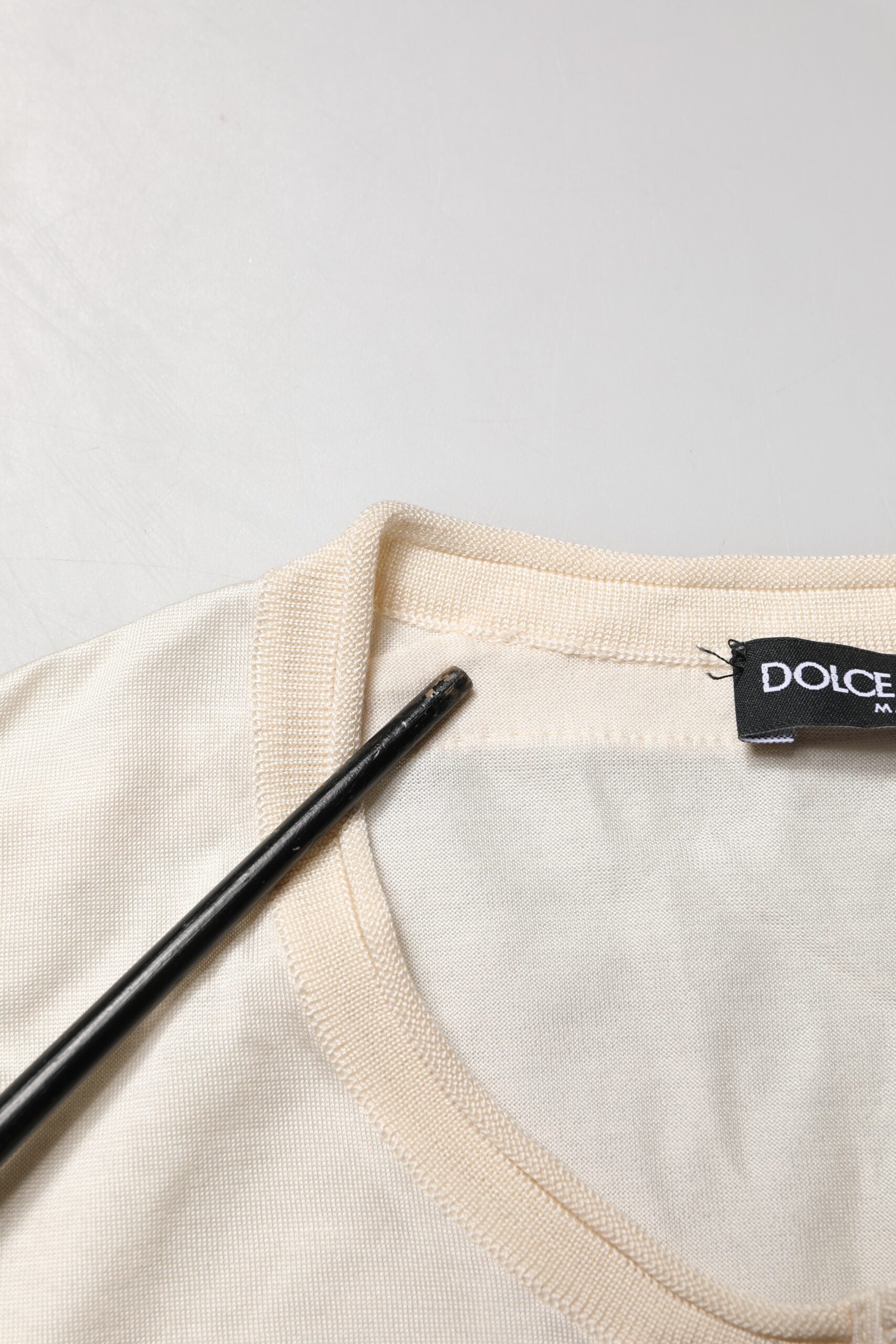 Dolce & Gabbana Off White Silk Logo Patch Men Henley T-shirt