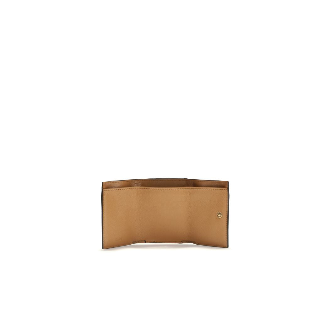 Chloé Beige Lamb Ovis Aries Aries Wallet