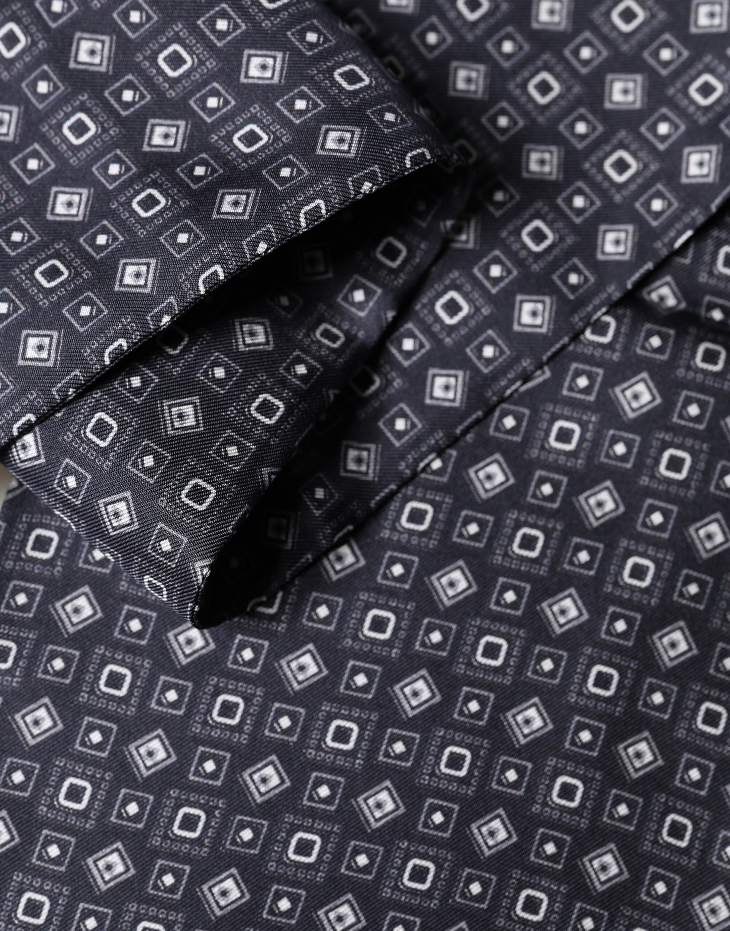 Dolce & Gabbana Black Silk Geometric Fringe Wrap Foulard 136cm X 15cm  Scarf