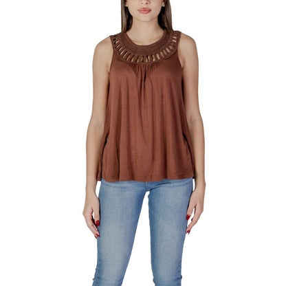 B.Young Brown Viscose Top